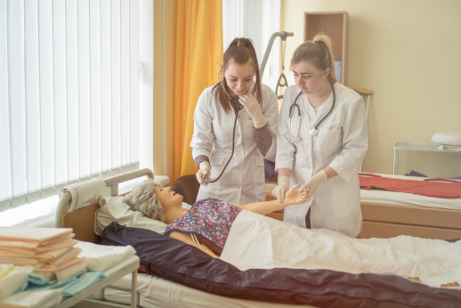 Absolventės – apie studijas iš pašaukimo