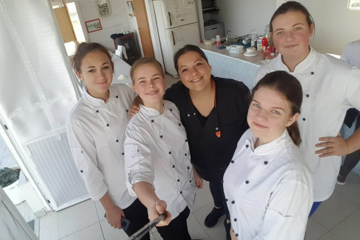 Profesinių įgūdžių ir gebėjimų plėtra su ERASMUS+ Profesinių įgūdžių ir gebėjimų plėtra su ERASMUS+