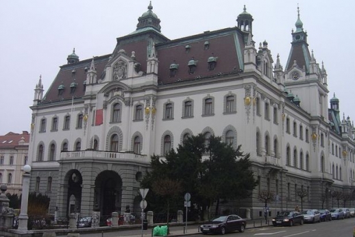 Studijos alpinistų, riedutininkų ir bėgikų šalyje
