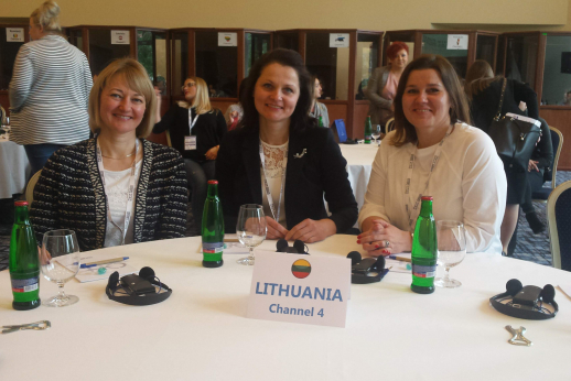 Europos burnos higienistų susitikimas Prahoje Europos burnos higienistų susitikimas Prahoje
