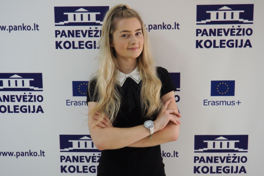Studentė Viktorija: Studentė Viktorija: