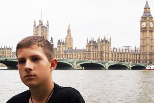 Kauno kolegijos konkurse moksleivis laimėjo kelionę į Londoną