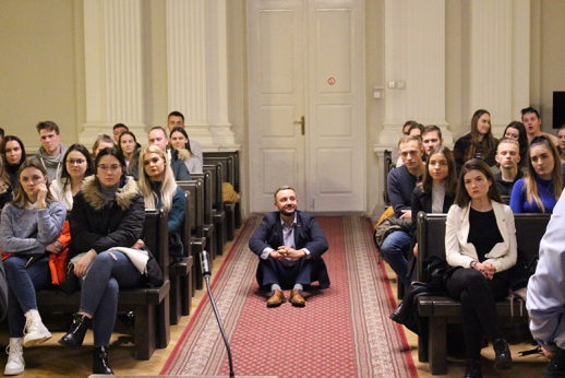 MRU mentorystės programa studentams - galimybė pažvelgti į teisės 