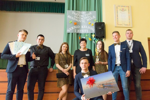 UŽSUK Į PROFESINIO MOKYMO CENTRĄ „ŽIRMŪNAI“ IR ĮGYVENDINK SAVO SVAJONĘ… UŽSUK Į PROFESINIO MOKYMO CENTRĄ „ŽIRMŪNAI“ IR ĮGYVENDINK SAVO SVAJONĘ…