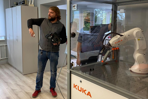 Utenos kolegijos būsimųjų inžinierių studijoms – moderni įranga Utenos kolegijos būsimųjų inžinierių studijoms – moderni įranga