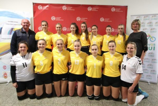 A. Karkausko turnyre – čempioniškos LSU merginos ir bronzą pelnę vaikinai