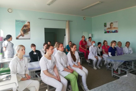 BURNOS HIGIENOS STUDIJŲ PROGRAMOS STUDENTAI IŠLAIKĖ KVALIFIKACINĮ EGZAMINĄ
