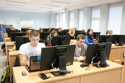 KTU studentai reklamuoja įmones „Google“ konkurse