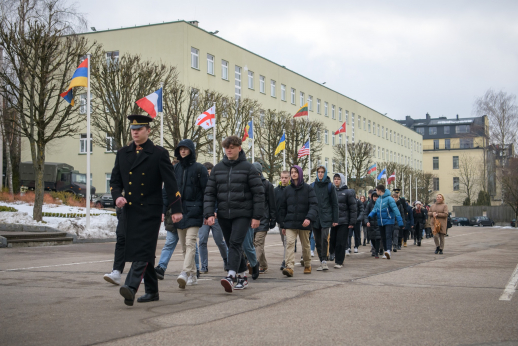 Lietuvos karo akademijoje – pilietiškumo pamoka gimnazistams