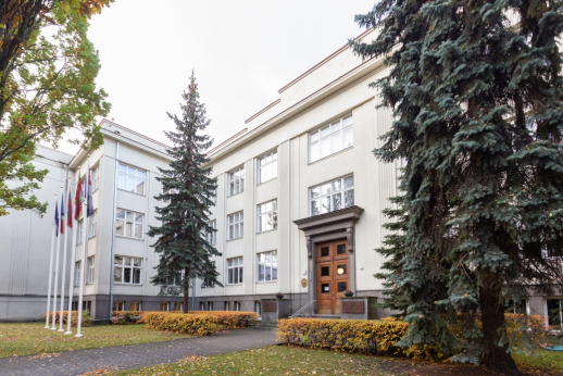 Ką reikia žinoti apie studijų sutarčių pasirašymą LSMU