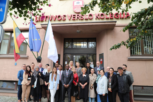 Lietuvos verslo kolegijoje svečiuojasi Tarptautinių partnerių delegacija 