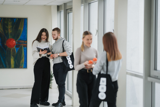 Dalykinė anglų ir kita užsienio kalba – durys į tarptautinę sėkmę