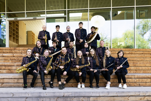 KTU pučiamųjų grupė „The BrassBees“ kviečia į koncertą Kaune