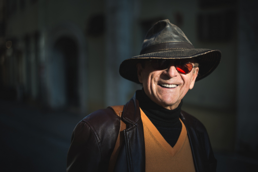 Prof. dr. A. Mickūnas: „Gyvenimas prasideda supratus, kad turi jį vieną“ Prof. dr. A. Mickūnas: „Gyvenimas prasideda supratus, kad turi jį vieną“