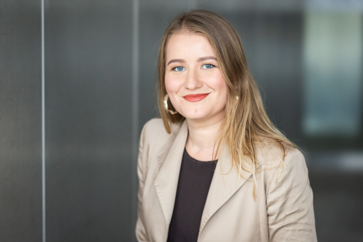A. Dovydavičiūtės istorija: nuo architektūros studentės iki kultūros atašė A. Dovydavičiūtės istorija: nuo architektūros studentės iki kultūros atašė
