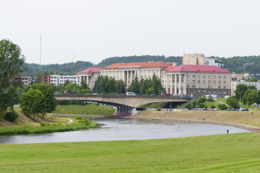 LEU siūlo keturias naujas studijų programas
