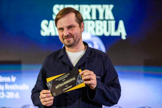 Prestižinis įvertinimas Kauno kolegijos dėstytojui, fotografui A. Morozovui Prestižinis įvertinimas Kauno kolegijos dėstytojui, fotografui A. Morozovui