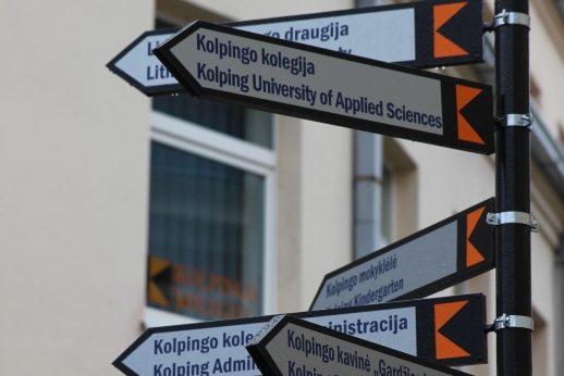 Vyksta tiesioginis priėmimas į Kolpingo kolegiją