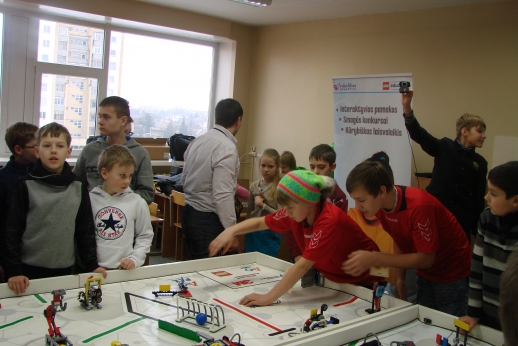 Pirmosios Panevėžio regione „Robotiados