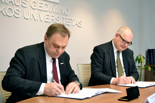 VGTU studentams – daugiau praktikos galimybių