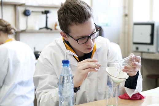 Nauja studijų programa chemijos ir fizikos mokymas Nauja studijų programa chemijos ir fizikos mokymas