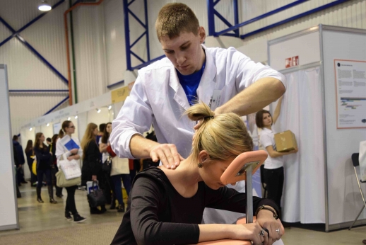 Studijos padeda siekti sportinių rezultatų Studijos padeda siekti sportinių rezultatų