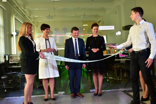 KTU atidaryta „Bloomberg Financial Markets Lab“ 