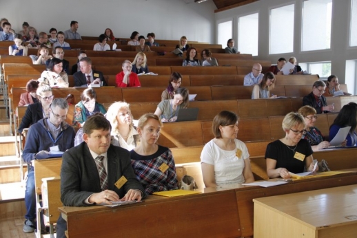 Kalbos tyrėjai rinkosi Vilniaus universitete Kaune Kalbos tyrėjai rinkosi Vilniaus universitete Kaune