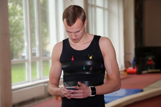 LSU mokslininkai kuria išmaniąją aprangą sportui LSU mokslininkai kuria išmaniąją aprangą sportui