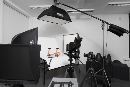 Kauno kolegijoje – naujos fotografijos studijos