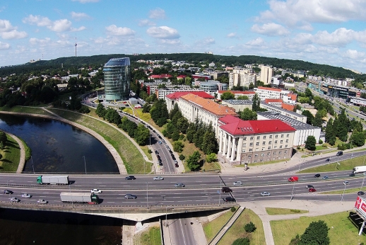 Naujas žurnalas KUR STOTI Europoje ir JAV 2008