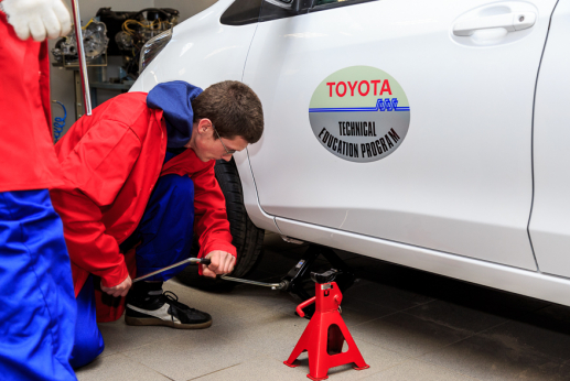 Ar gerai pažįstate savo automobilį? Ar gerai pažįstate savo automobilį?