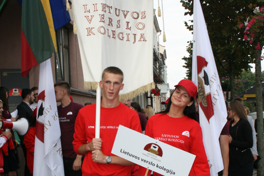 Įstaigų ir įmonių administravimo studijos LTVK!