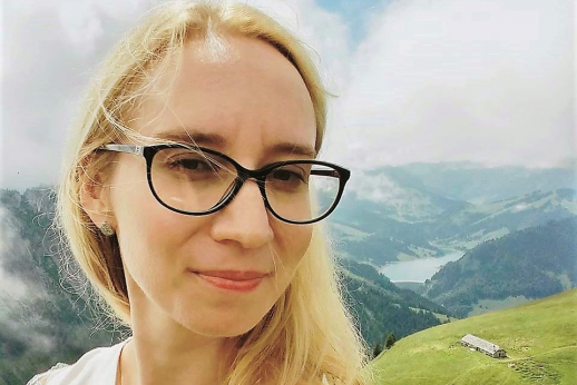 LCC alumna Kristina kovoja su vaikų stigmatizacija