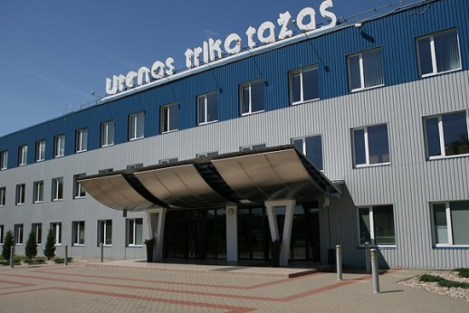 Galimybė dirbti nuo pirmo kurso