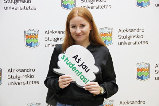 Pakviestieji studijuoti jau užplūdo universitetus