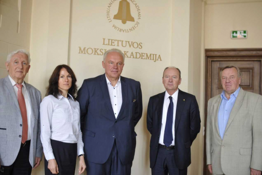 ASU veiklą įvertino Lietuvos mokslų akademija ASU veiklą įvertino Lietuvos mokslų akademija