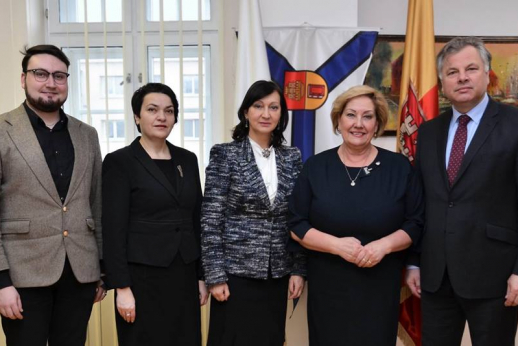 LTVK pasirašė bendradarbiavimo sutartį su KU