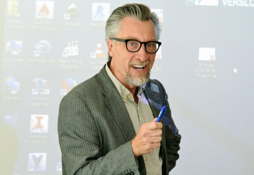 Prof. Edmundas Saliklis