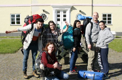 One world center - Travel, volunteer, do development work 